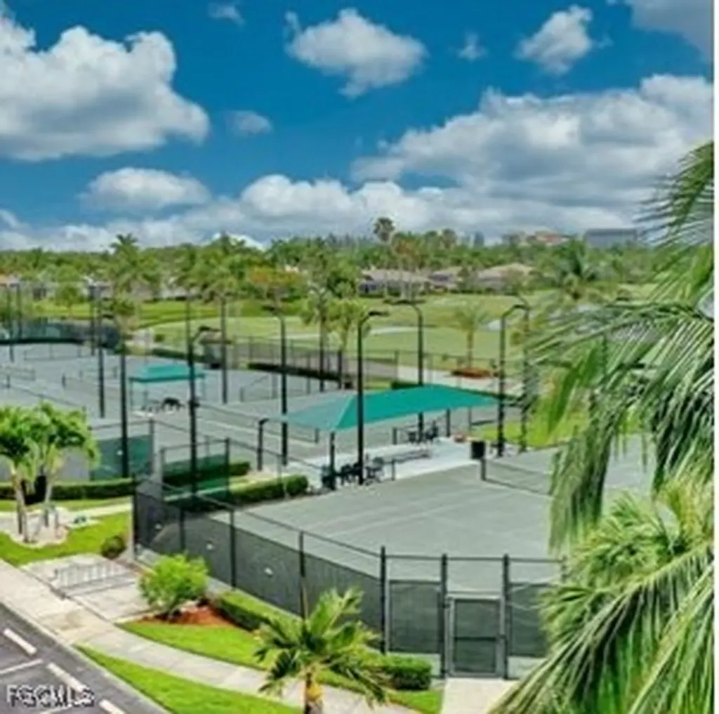 9180 Southmont Cove Fort Myers FL 33908