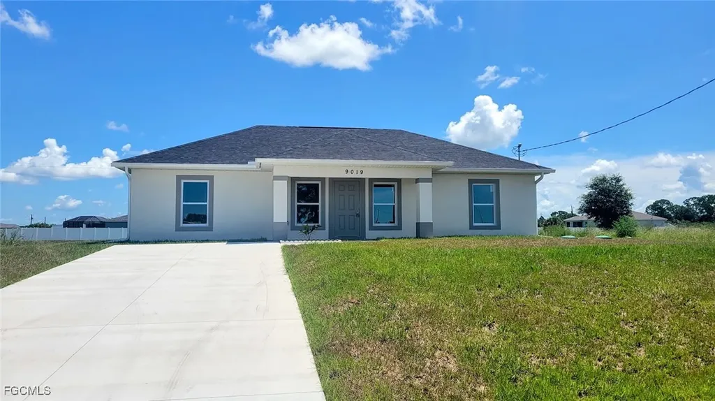 9019 E Crow Circle Labelle FL 33935