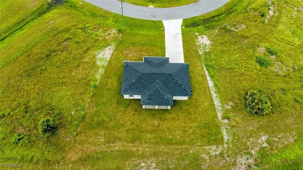 9019 E Crow Circle Labelle FL 33935