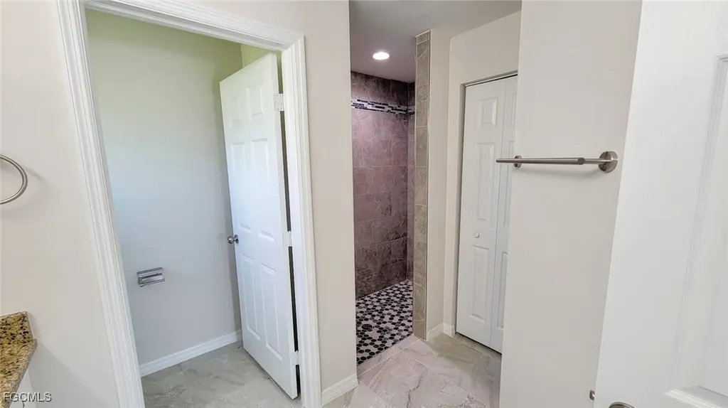 9019 E Crow Circle Labelle FL 33935
