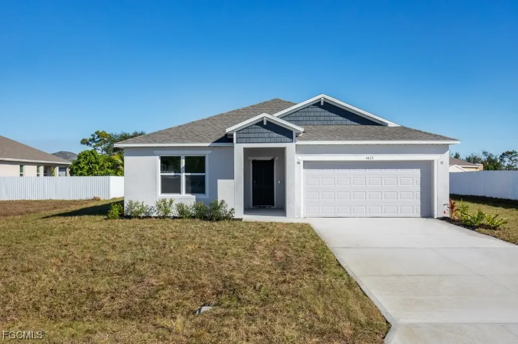 1423 SW 17th Avenue Cape Coral FL 33991