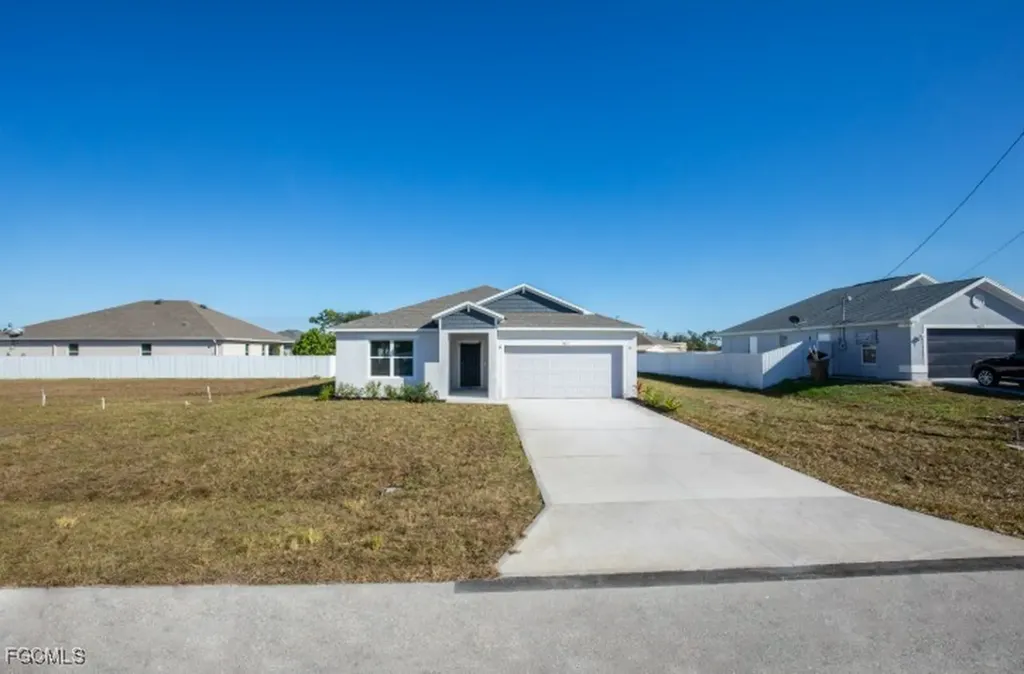 1423 SW 17th Avenue Cape Coral FL 33991
