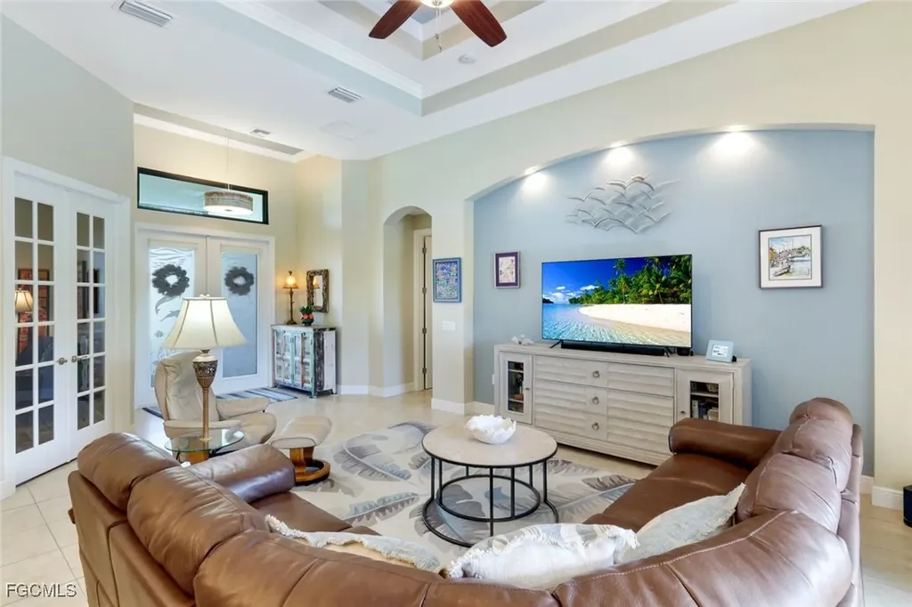 4407 SW 19th Avenue Cape Coral FL 33914