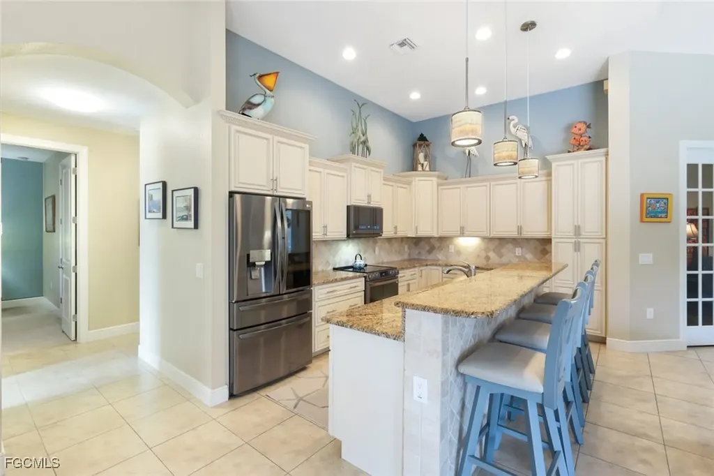 4407 SW 19th Avenue Cape Coral FL 33914