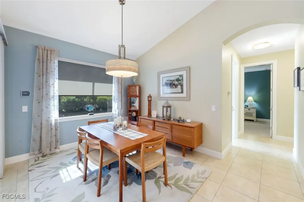 4407 SW 19th Avenue Cape Coral FL 33914