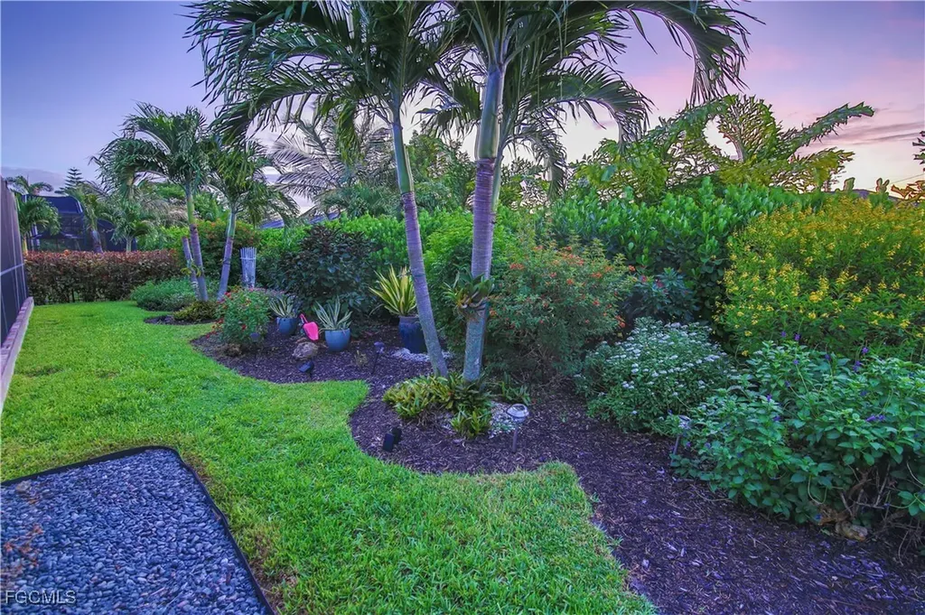 4407 SW 19th Avenue Cape Coral FL 33914