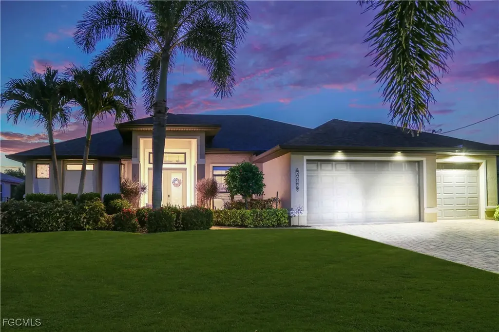 4407 SW 19th Avenue Cape Coral FL 33914