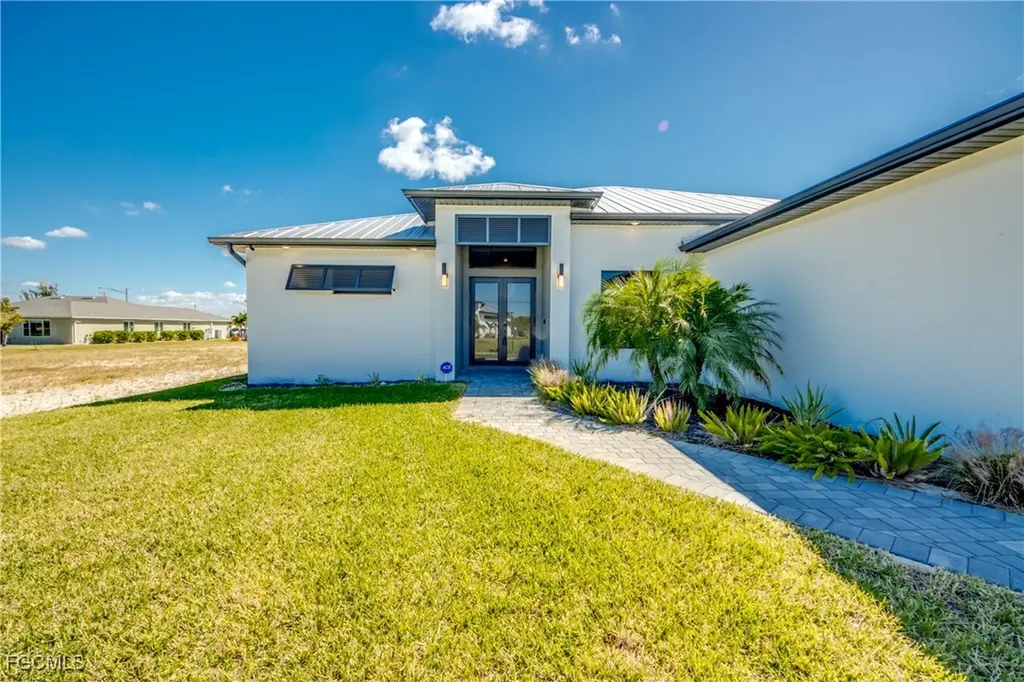 1531 NW 40th Place Cape Coral FL 33993