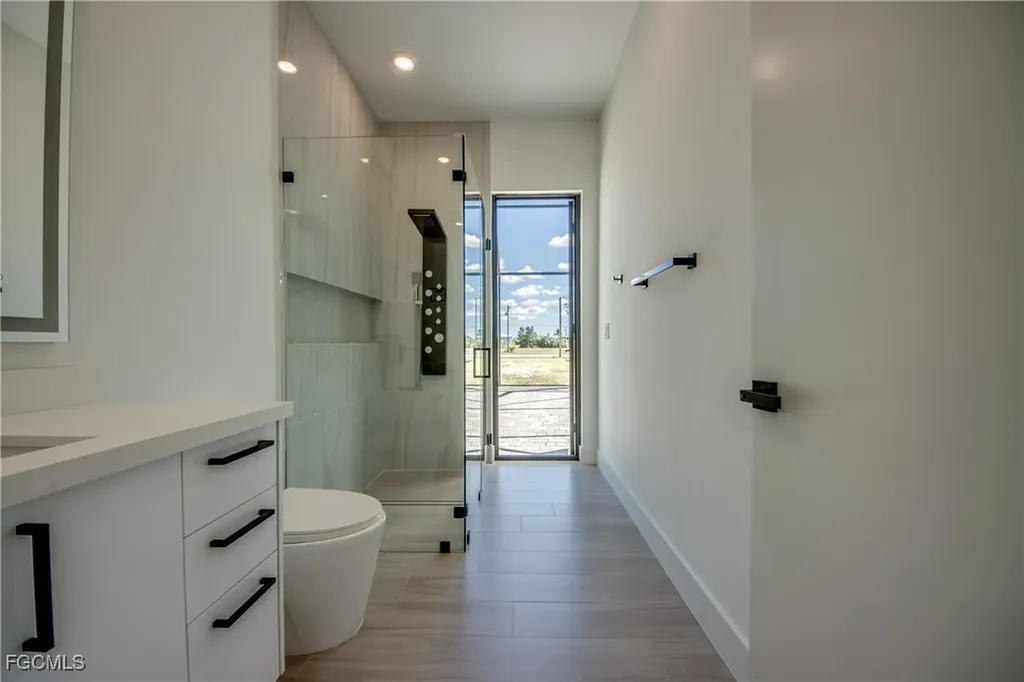 1531 NW 40th Place Cape Coral FL 33993