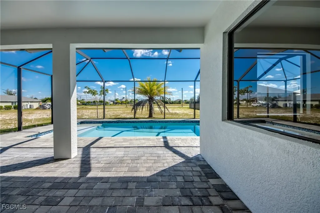 1531 NW 40th Place Cape Coral FL 33993