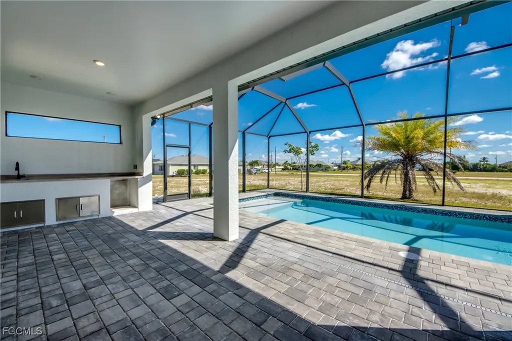 1531 NW 40th Place Cape Coral FL 33993