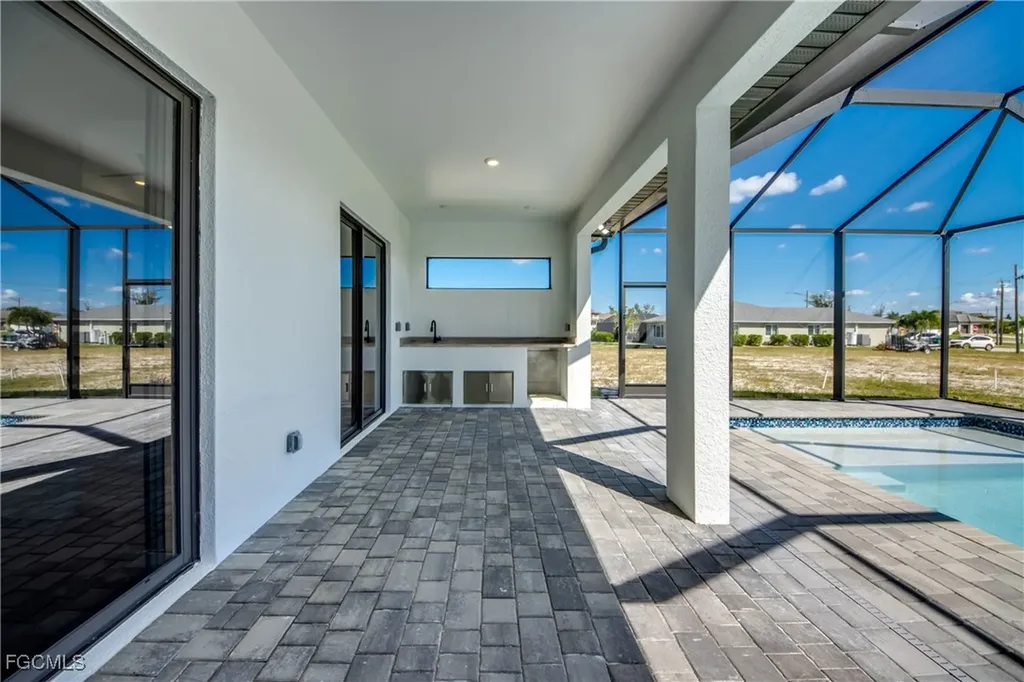 1531 NW 40th Place Cape Coral FL 33993