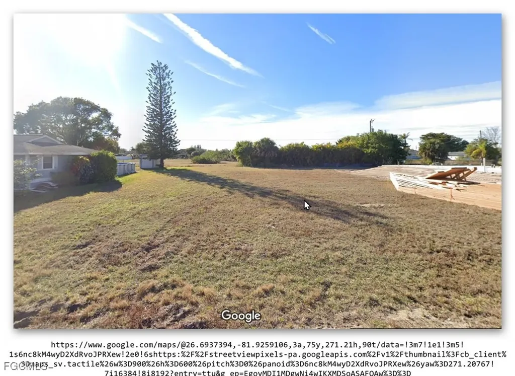 2206 NE 23rd Place Cape Coral FL 33909