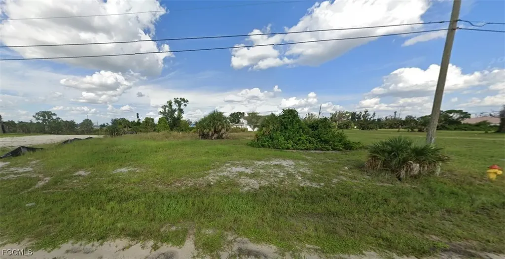 217 SW 10th Avenue Cape Coral FL 33991