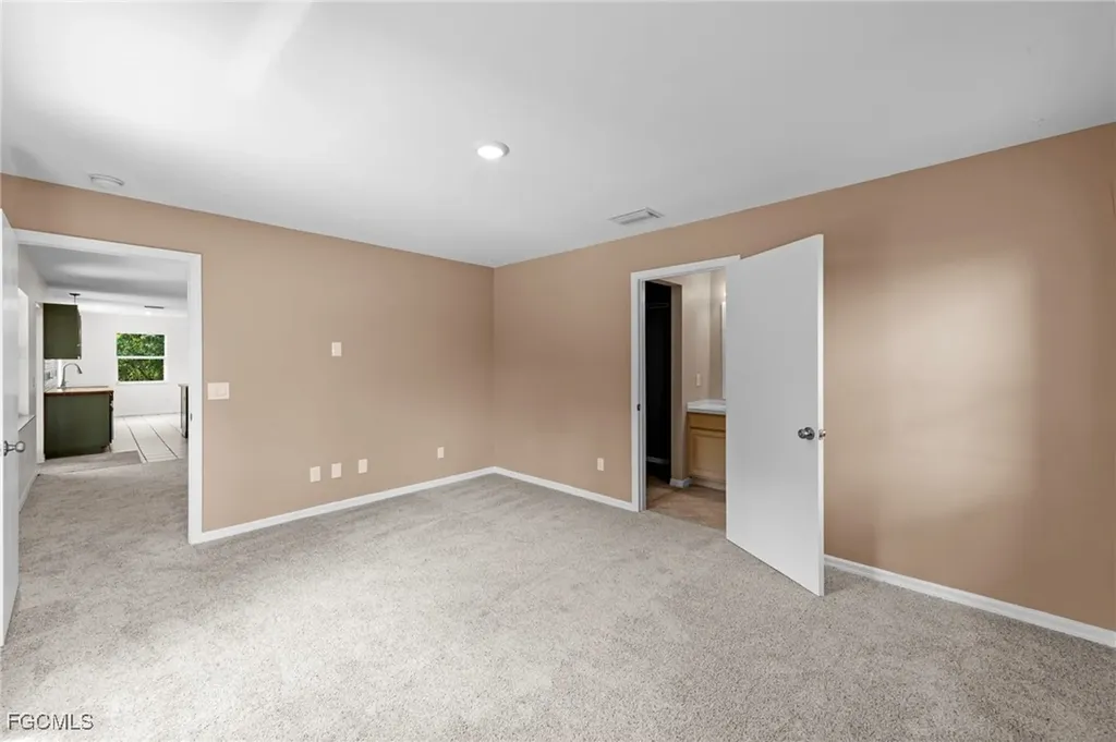 816 Agnes Avenue Lehigh Acres FL 33971