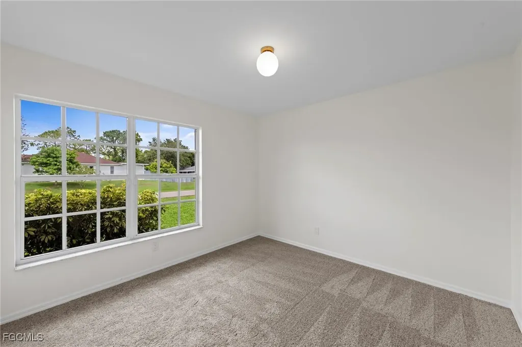 816 Agnes Avenue Lehigh Acres FL 33971