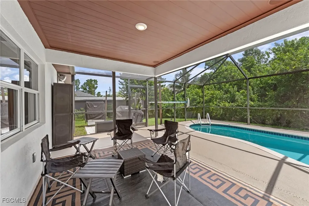 816 Agnes Avenue Lehigh Acres FL 33971