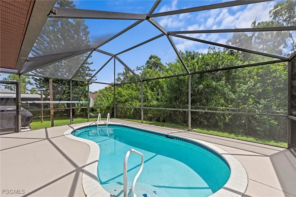 816 Agnes Avenue Lehigh Acres FL 33971