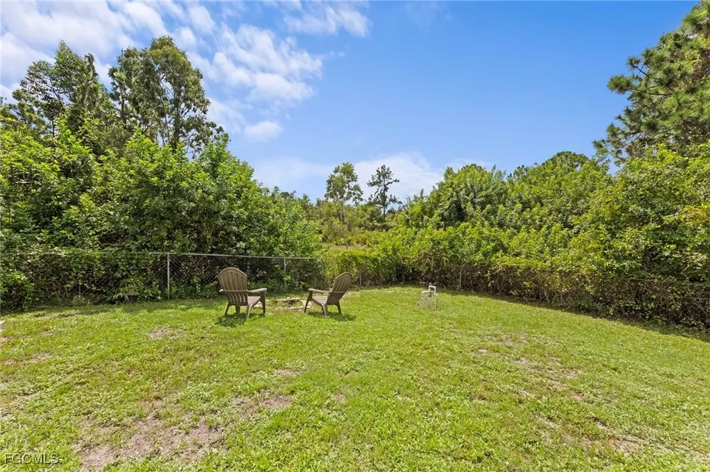 816 Agnes Avenue Lehigh Acres FL 33971
