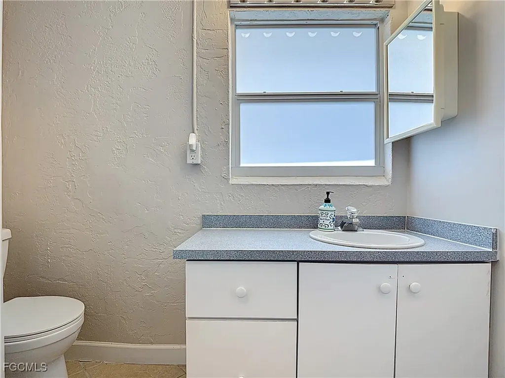 5351 Chippendale Circle E Fort Myers FL 33919