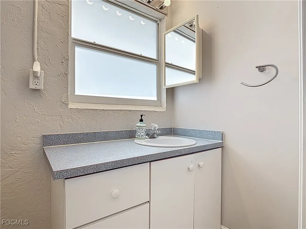 5351 Chippendale Circle E Fort Myers FL 33919