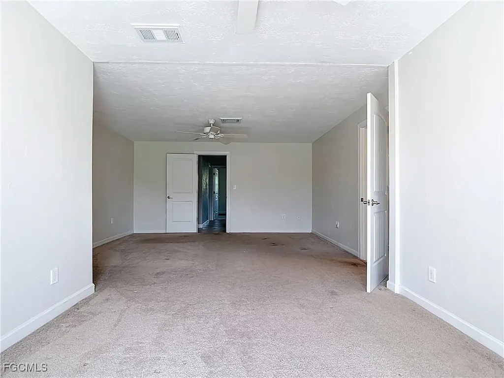 5351 Chippendale Circle E Fort Myers FL 33919