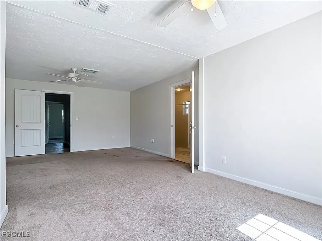 5351 Chippendale Circle E Fort Myers FL 33919