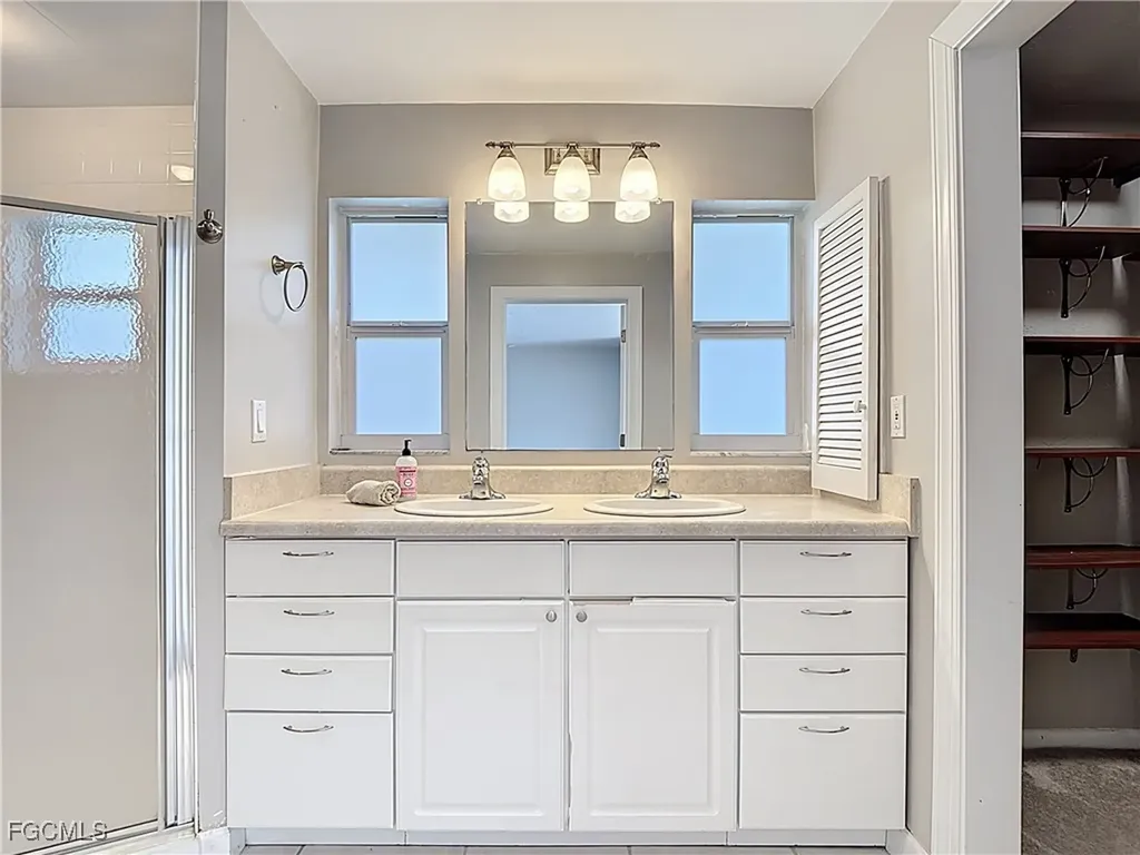 5351 Chippendale Circle E Fort Myers FL 33919