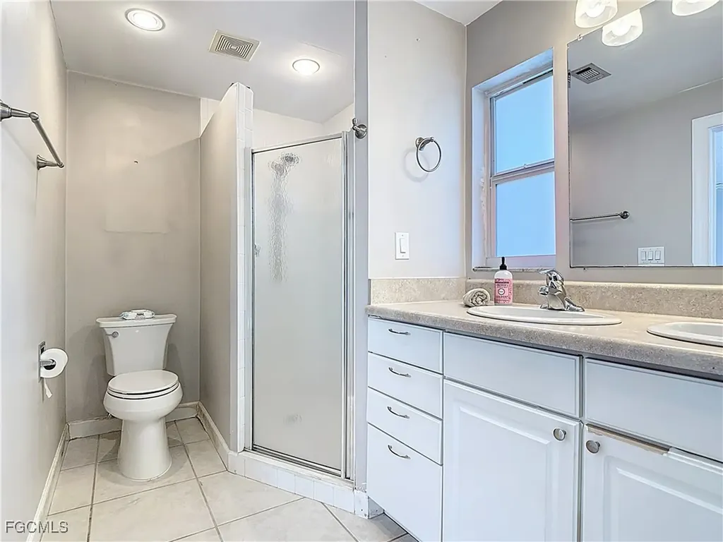 5351 Chippendale Circle E Fort Myers FL 33919