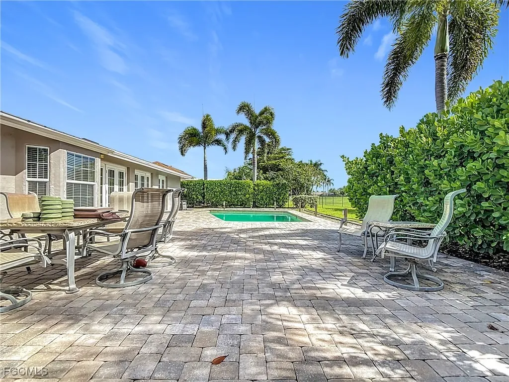 5351 Chippendale Circle E Fort Myers FL 33919