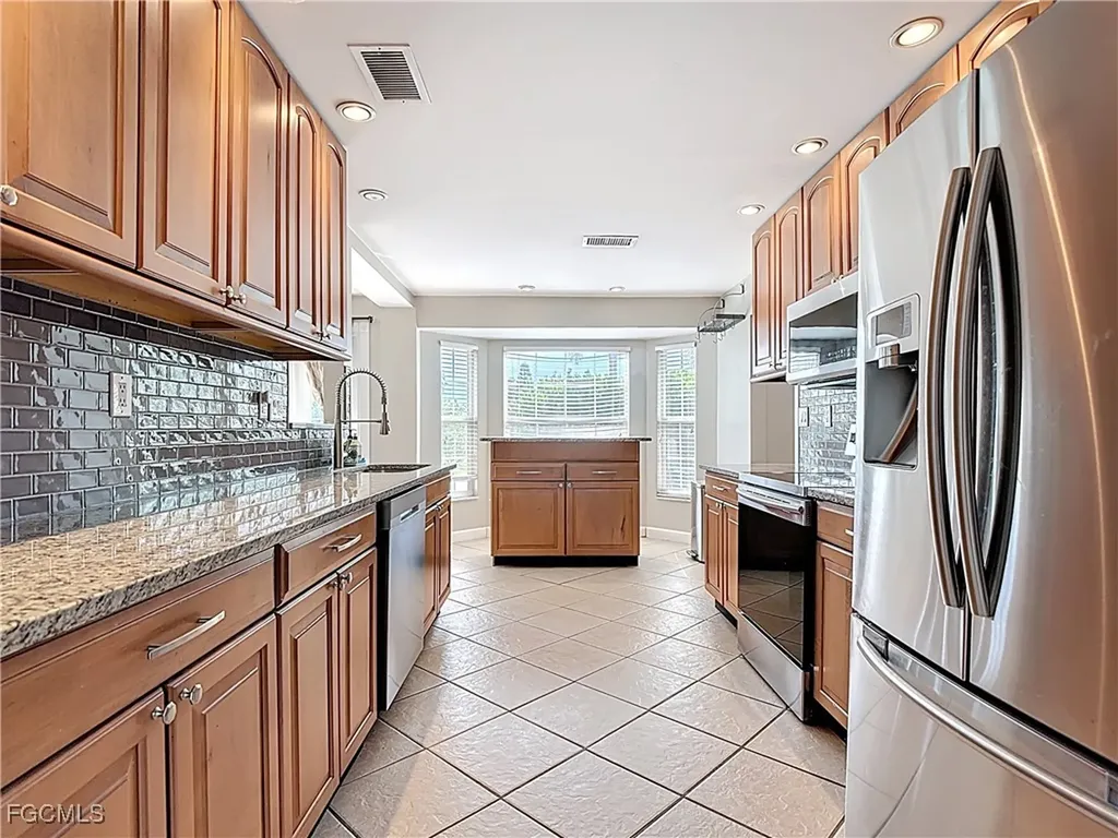 5351 Chippendale Circle E Fort Myers FL 33919