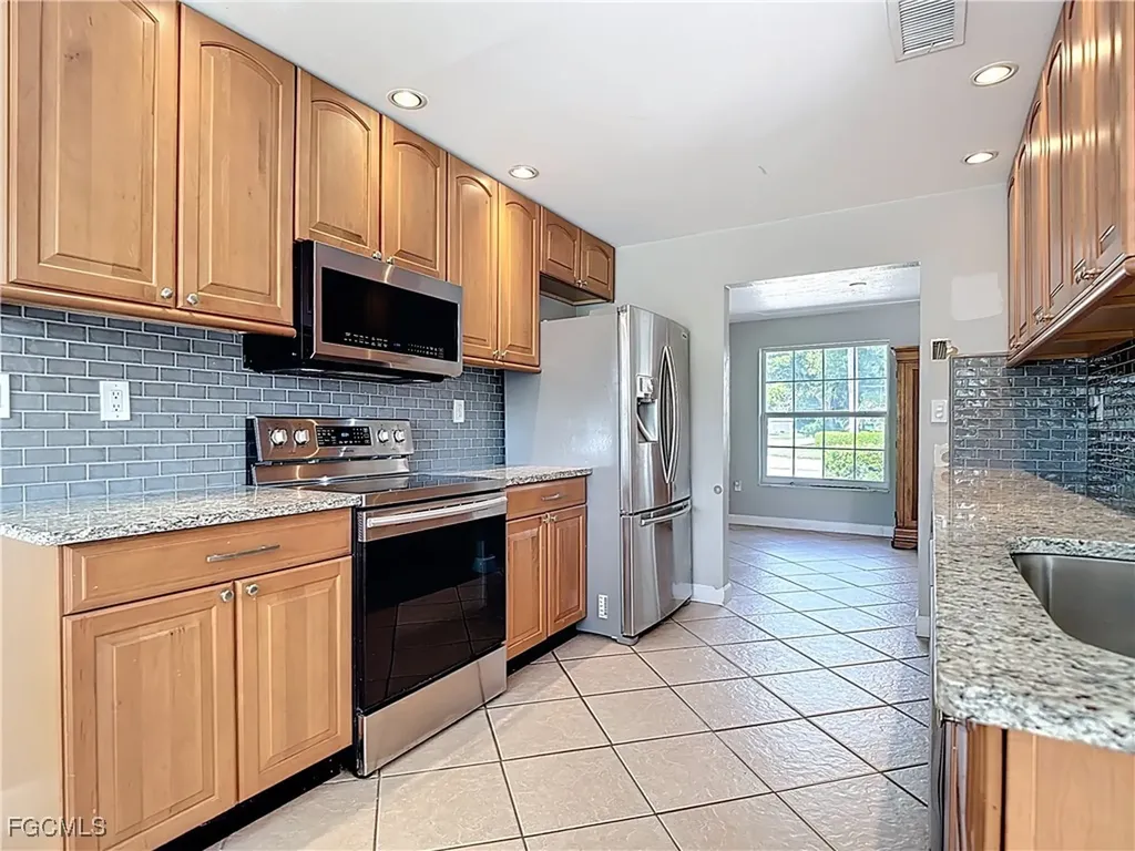 5351 Chippendale Circle E Fort Myers FL 33919