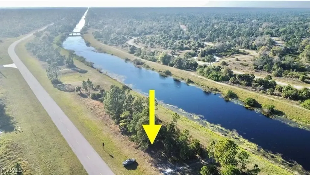 Lot 18 S Raintree Boulevard North Port FL 34288