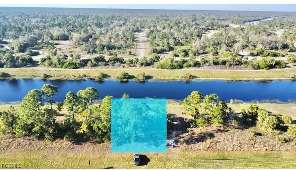 Lot 18 S Raintree Boulevard North Port FL 34288