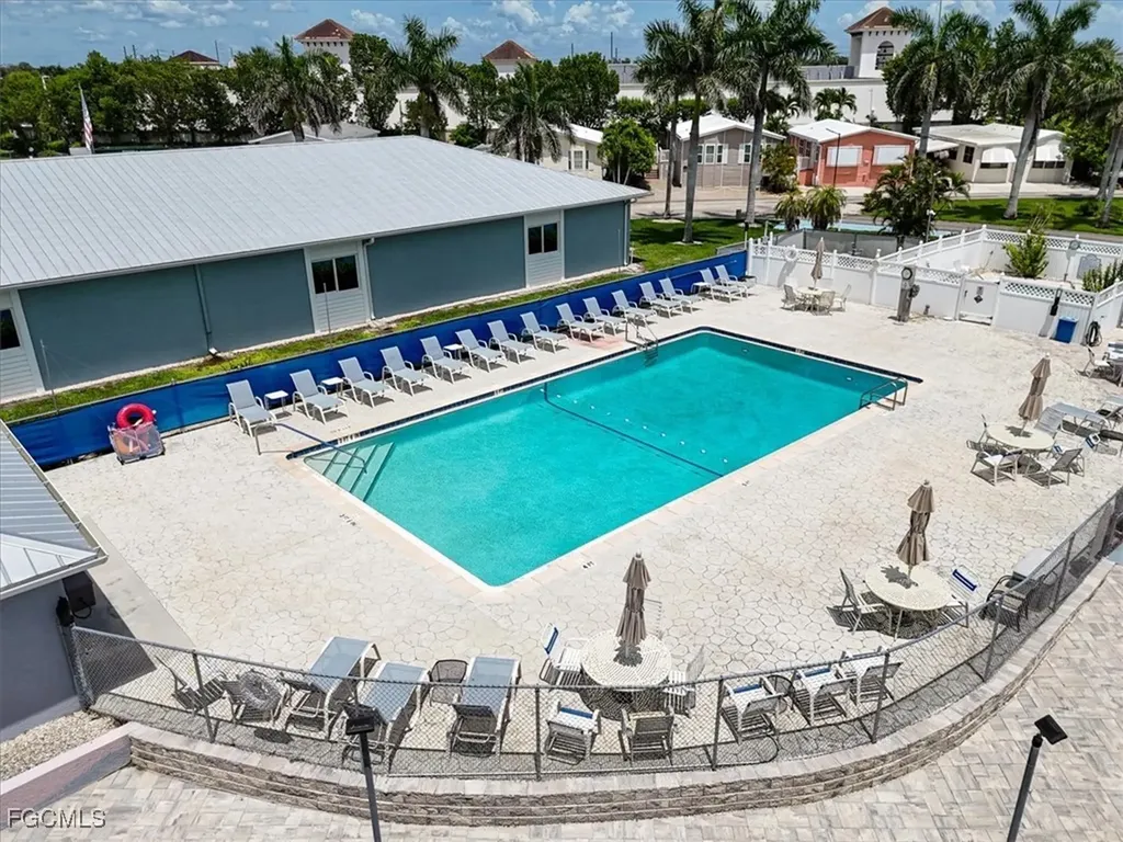 5773 Pink Panther Drive Fort Myers FL 33908