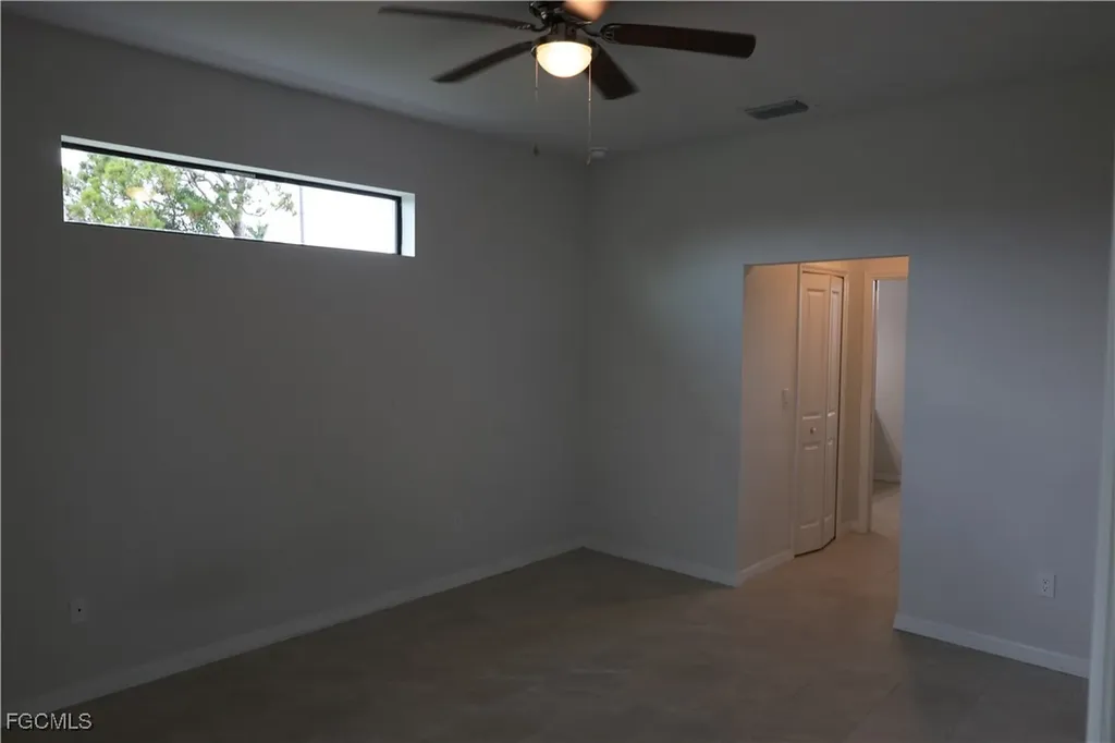 703 SW 26th Terrace Cape Coral FL 33914