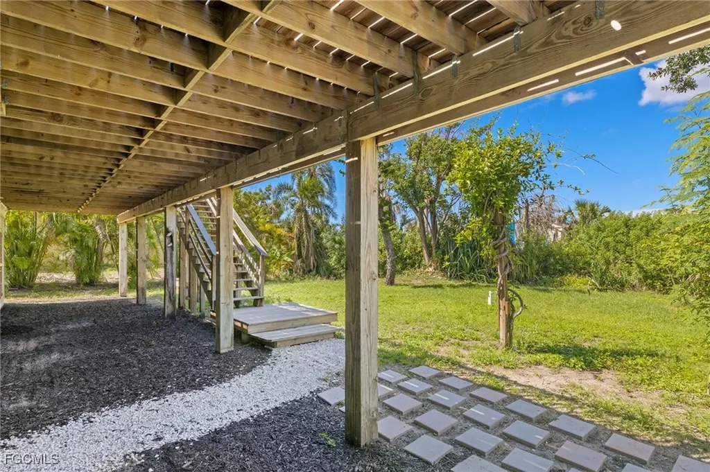 16600 Wisteria Drive Fort Myers FL 33908