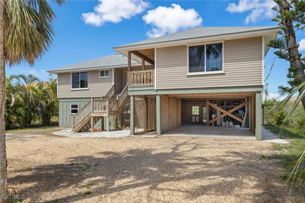 16600 Wisteria Drive Fort Myers FL 33908