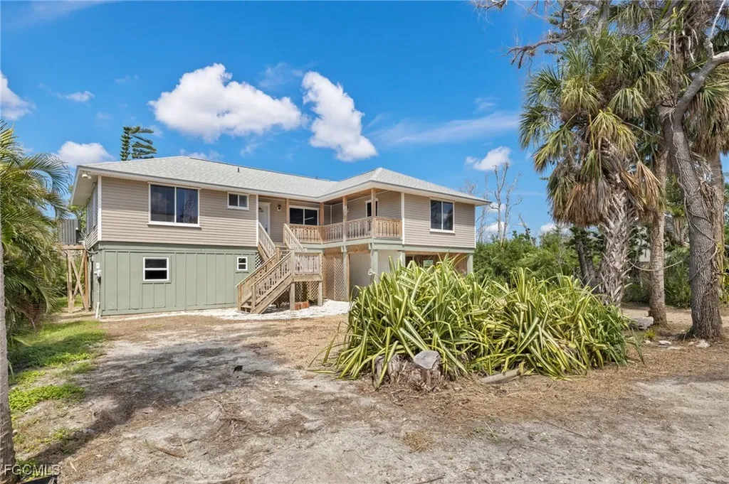 16600 Wisteria Drive Fort Myers FL 33908