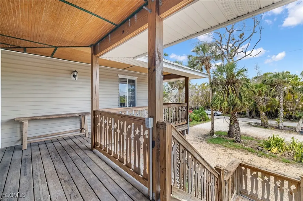 16600 Wisteria Drive Fort Myers FL 33908