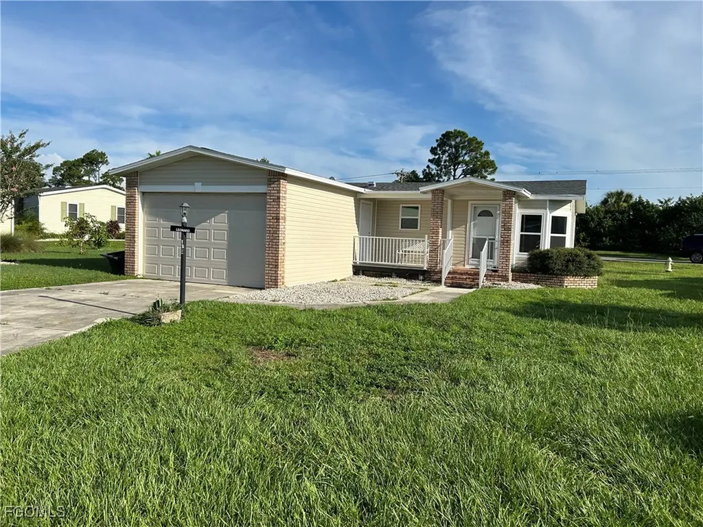 19867 Eagle Trace Court North Fort Myers FL 33903