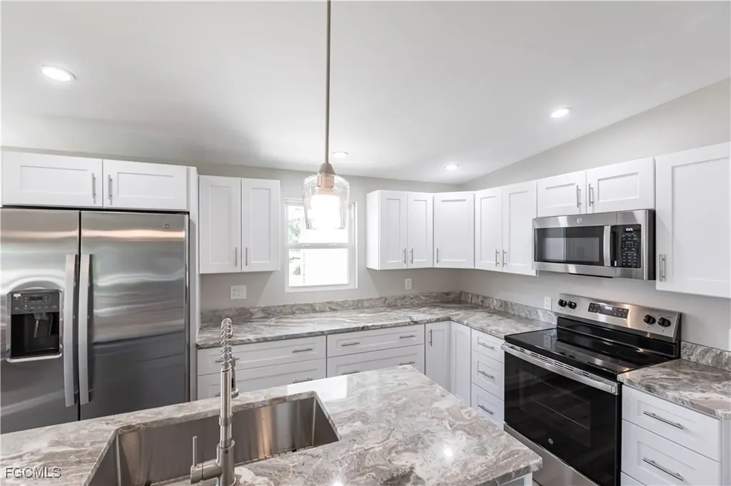 19867 Eagle Trace Court North Fort Myers FL 33903