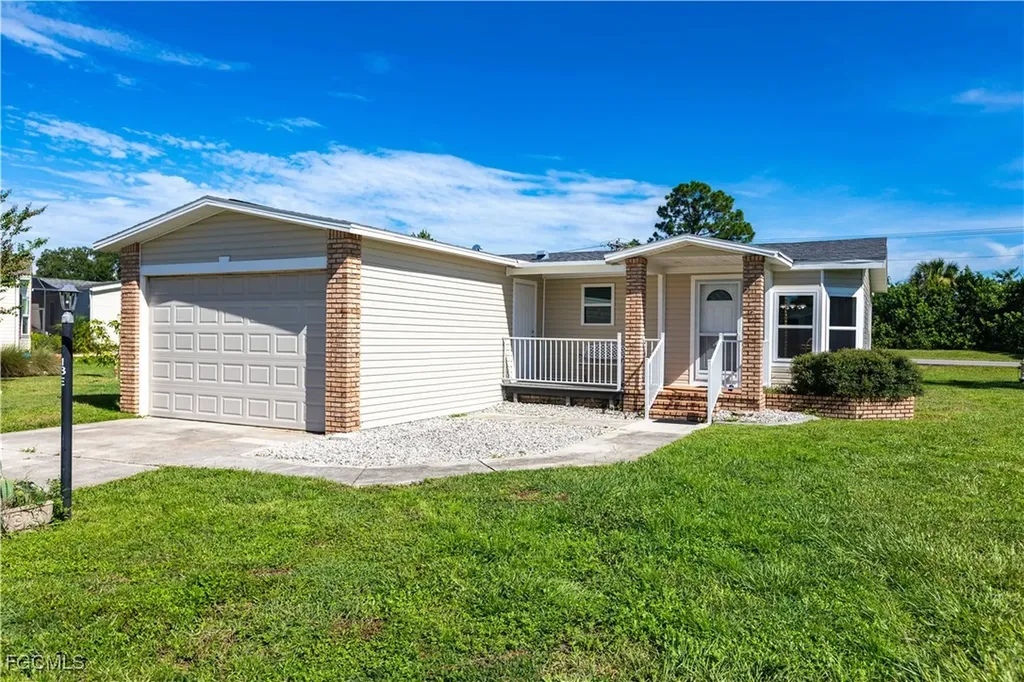 19867 Eagle Trace Court North Fort Myers FL 33903