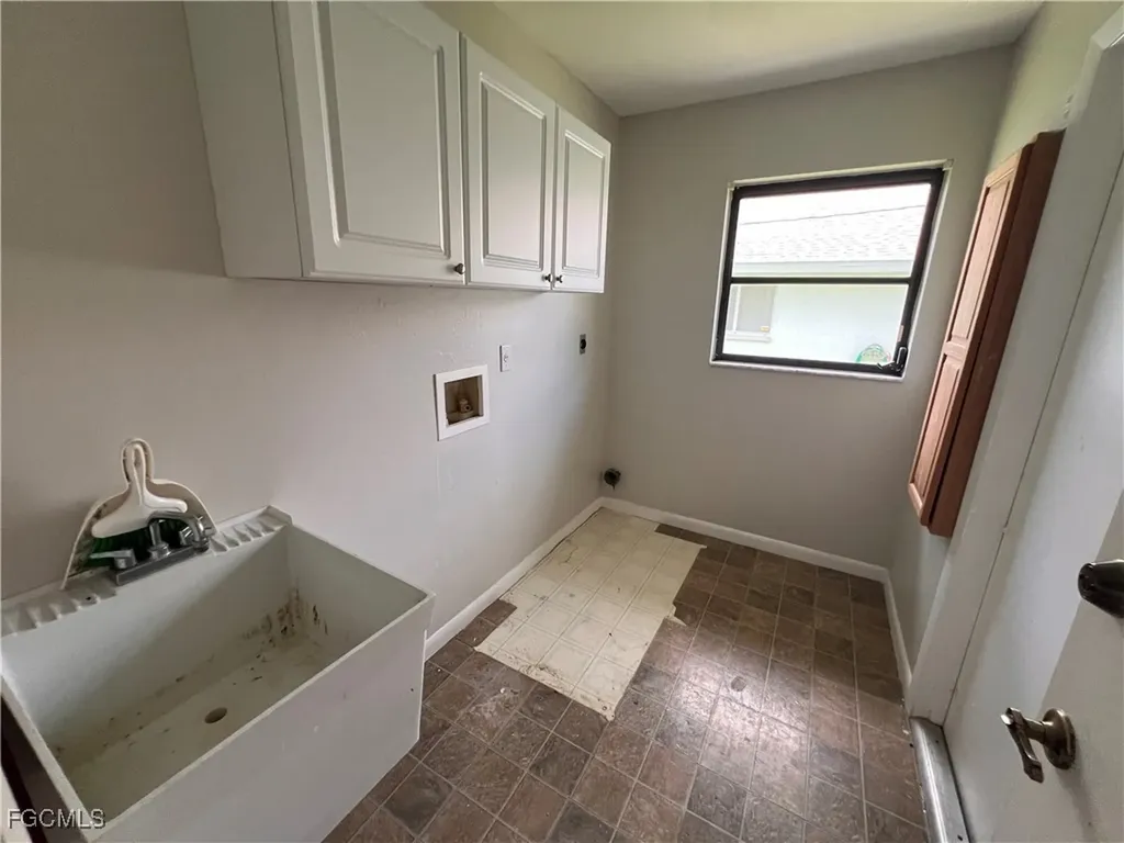 3414 SW 6th Avenue Cape Coral FL 33914