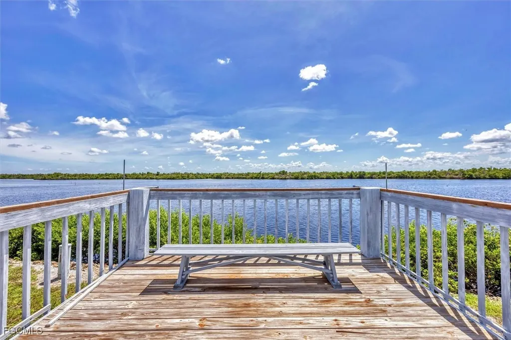 5391 Blue Crab Circle Bokeelia FL 33922