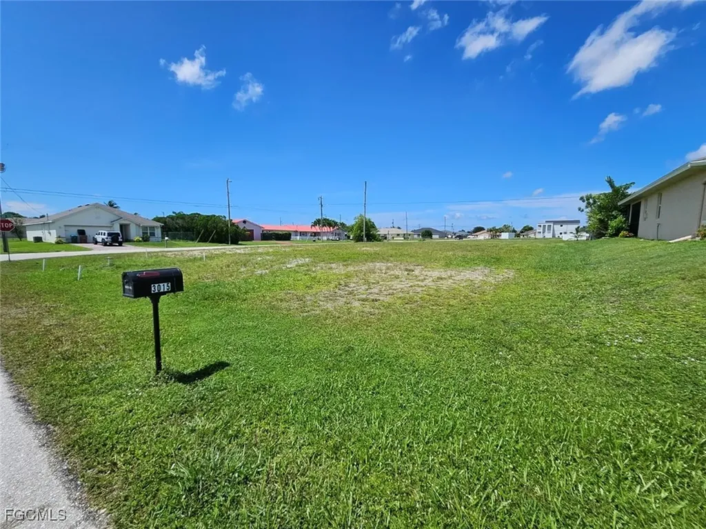 3016 SW 7th Avenue Cape Coral FL 33914