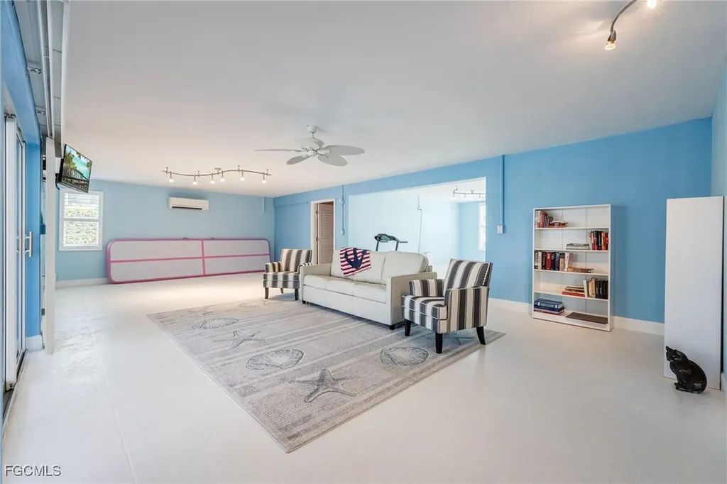 710 Birdie View Point Sanibel FL 33957