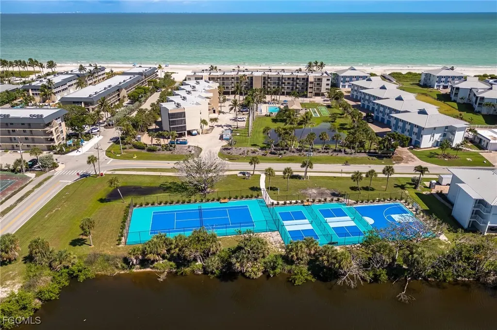 710 Birdie View Point Sanibel FL 33957