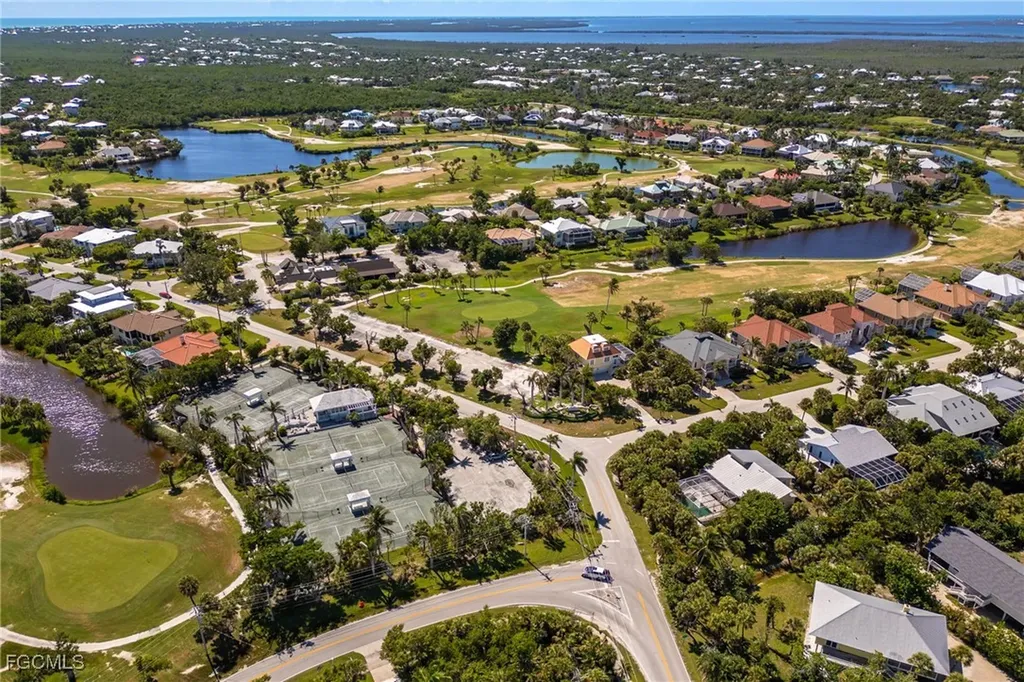710 Birdie View Point Sanibel FL 33957