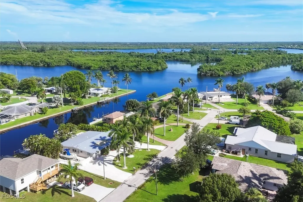 315 Georgia Avenue Fort Myers FL 33905